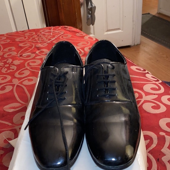 Black lace up shoes - Picture 8 of 8